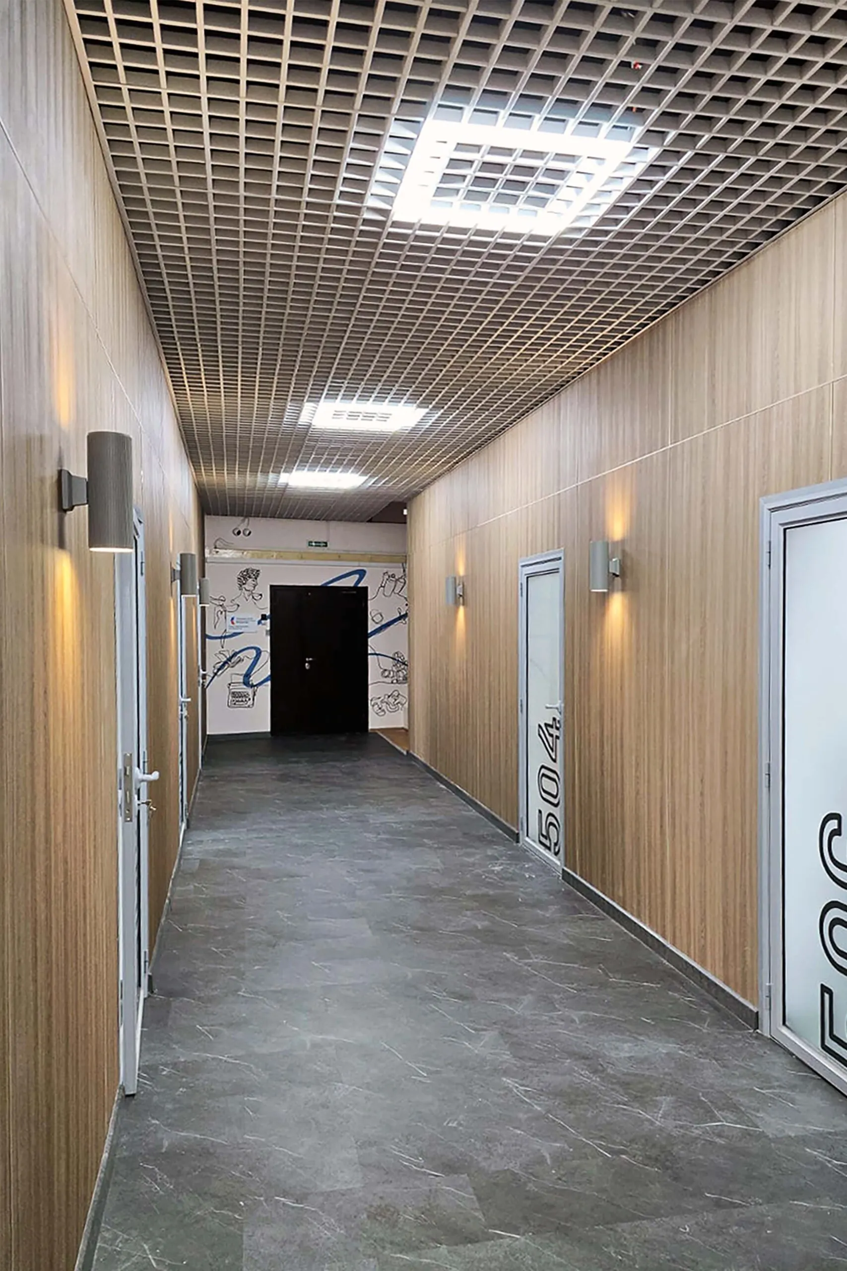 Стеновые панели на основе СМЛ в отделке офисных помещений